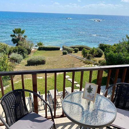 Amazing Front Line Villa In Coral Bay 佩亚 外观 照片