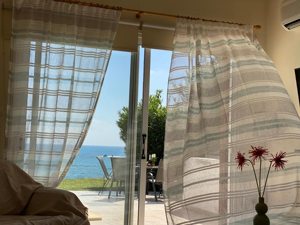 Amazing Front Line Villa In Coral Bay 佩亚 外观 照片