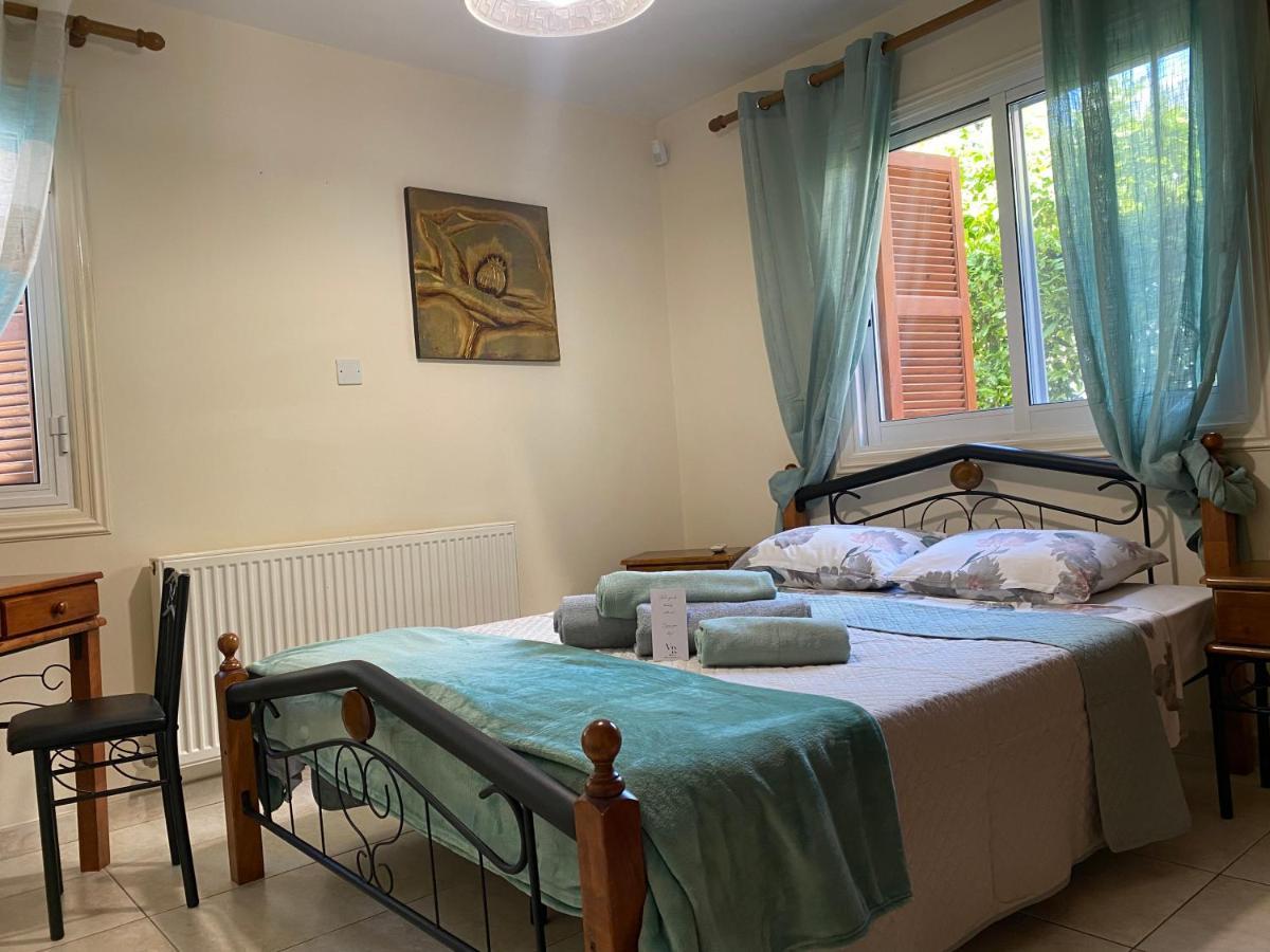Amazing Front Line Villa In Coral Bay 佩亚 外观 照片