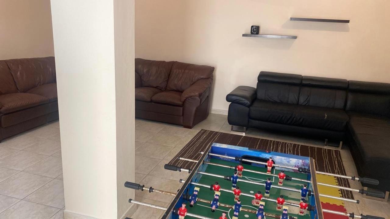 Amazing Front Line Villa In Coral Bay 佩亚 外观 照片